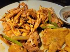 -大头虾越式风味餐厅(光明广场店)