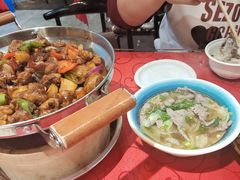 -冯烫烫跷脚牛肉·川菜小馆(武胜西街店)