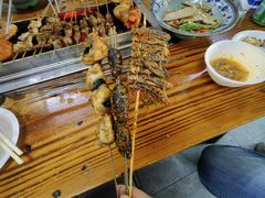 -老广烧烤(骆驼山康馨园店)