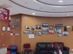 -雅悦齿科(顾村公园店)