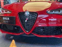 -上海保利玛莎拉蒂和阿尔法罗密欧(华翔路店)