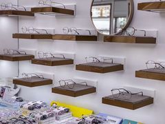 -翰佐蔡司小乐圆·依视路星趣控·暴龙眼镜折扣店