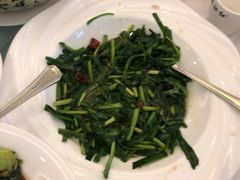-满江红四季餐厅 · 国家五钻级酒家(新纪元大酒店店)
