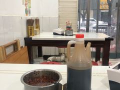 -胥佳烧鸡公牛肉面馆