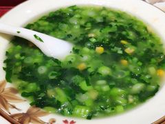 青菜钵钵-易老妈蹄花.特色川菜(人民公园总店)
