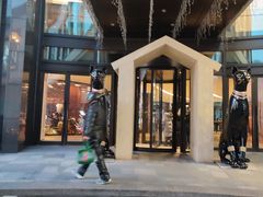 -南京西路(地铁站)