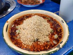 -马路边边麻辣烫(世纪金源店)