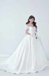 -二十一世纪婚纱摄影(省府前街店)