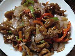 -蓝精灵饺子店