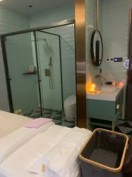 -花隐·美芙炫海菲秀皮肤管理中心