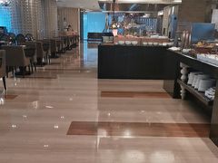 -圣丰索菲特·2 On 988 Café 自助餐厅