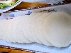 -毛辣果·贵州红酸汤牛肉火锅(西单店)