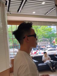 -MARTIN'S BARBER SHOP男士理发馆