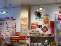 -柳州肥姨妈大骨螺蛳粉(老闵行店)