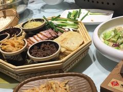 大鱼泡饼-沽上民肴·海鲜锅贴·天津菜(福州道鸿正家园店)