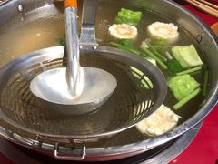 -潮汕·草根牛肉档(上海荟聚城市集市店)