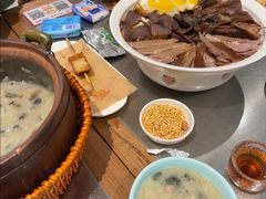 -潮界(LU·ONE凯德晶萃广场店)