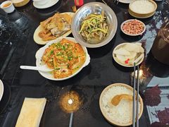 -铁炉农家菜馆