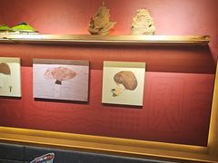 -老牌坊云南鱼豆花火锅(哈西万达店)