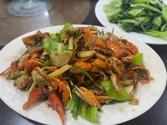 -岛中岛·海鲜大排档·万宁老字号(东澳店)
