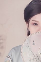 -盘子女人坊古装写真摄影(厦门总店)