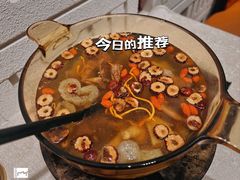 -鸽子侯·家宴·平价海鲜(绿地店)