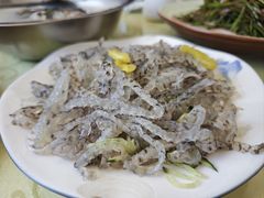 -雪湖煜辰鱼头老店(雪野湖店)