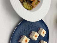 -品海楼·大连海胆锅贴馆(东港店)