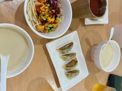 -大师兄·西北小馆(北站缤果空间店)