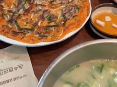 泡菜饼-神仙雪浓汤(明洞店)