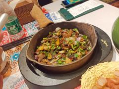 -云海肴·汽锅鸡·云南菜(天山百盛优客店)