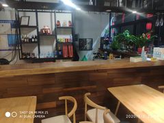 -聚汇三少·龙虾·中餐厅(莫邪路新天地店)