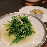 海粤荟：古典粤菜盛宴，丰富菜色与优雅氛围的完美结合
