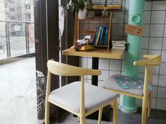 -蜜蜂小象·榴莲千层蛋糕(时代汇11栋店)