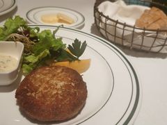 招牌蟹肉饼-Wolfgang’s Steakhouse 沃夫冈牛排馆(上海白玉兰广场店)