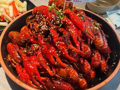 -巴厘龙虾·榜首油焖大虾(音乐学院·沿江酒馆店)