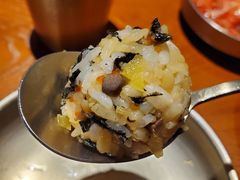 蟹籽手抓饭-春熙台韩国料理·章鱼肥牛(西丽店)