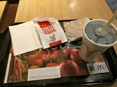 -麦当劳(新华路步步高店)