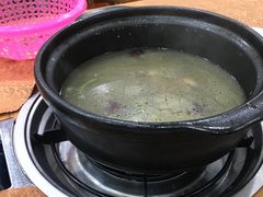 -濠轩阁特色生蚝火锅(水湾路店)