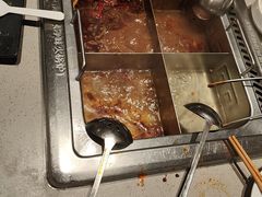 -海底捞火锅(银泰中心店)