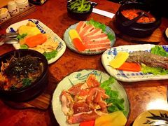 -炼火烤肉店