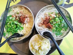 -齐记土鸡米线