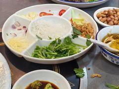 -官塘陈记鱼生·潮汕砂锅粥·牛肉火锅(潮枫路总店)