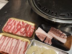 -灶边炉台·东北融合烤肉(南山店)
