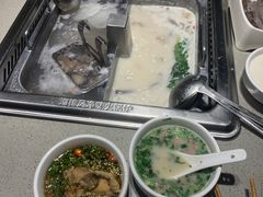 -海底捞火锅(安吉万达店)