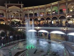 -佛罗伦萨小镇广佛名品奥特莱斯(疏港路店)