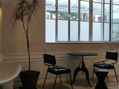 靠窗位-A30 BISTRO