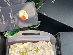 -白蘭BLANK(杭州湖滨银泰in77C区店)