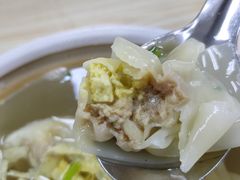 鸭蛋黄馄饨-吉云馄饨(桑梓路店)