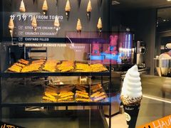 面包甜点陈列柜-36抹茶·千层与鲜果茶(欢乐海岸店)